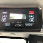 Akrotect Hoflader AK 808 mit Kabine – Bild 8