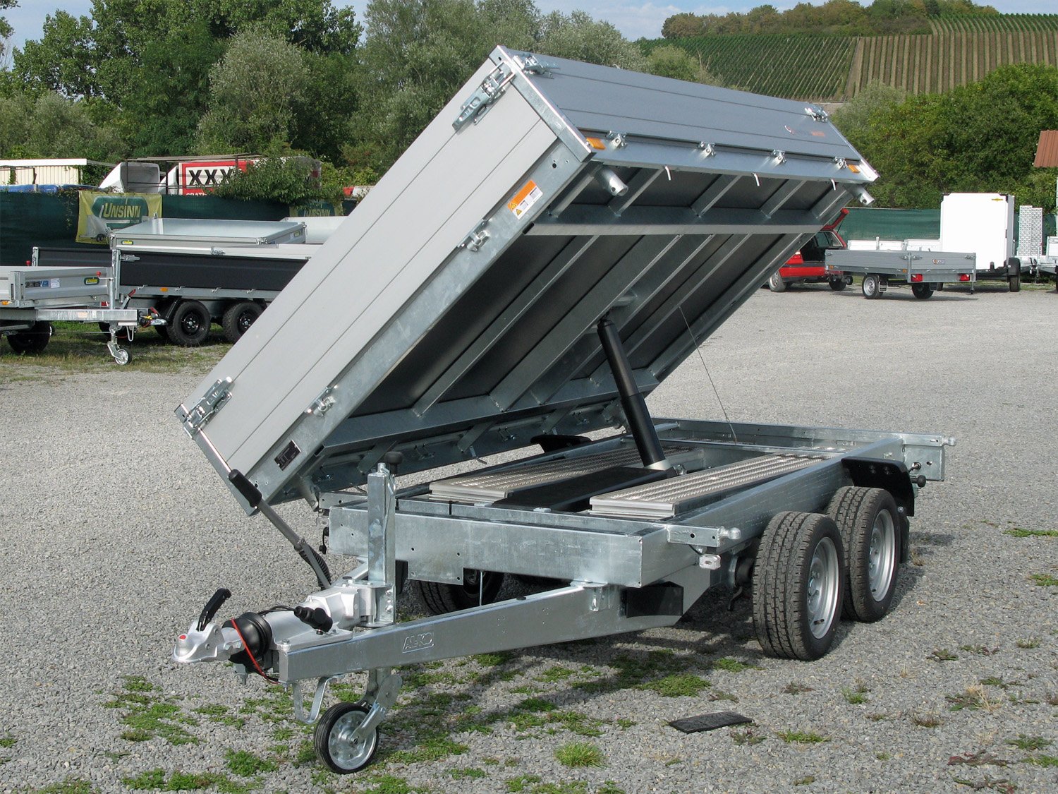 de3236d15ff4ded7ef475b2f04b0bba3.jpg Saris K3 306 170 3500 2 E Profi E-Pumpe, Rampen und Stützen – Bild 1